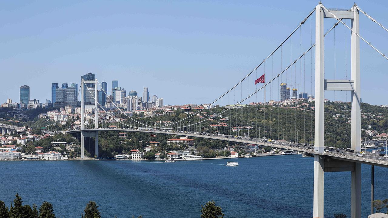 15 Temmuz'un 10. Yılında Anma Yürüyüşü: Şehitler Köprüsü'nde Büyük Buluşma