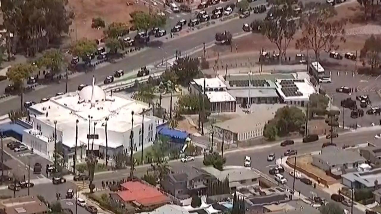 ABD'de Korkunç Saldırı! San Diego İslam Merkezi'nde Silahlar Konuştu!