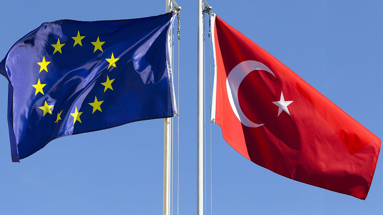 AB'den Türkiye'ye Yeşil Işık! İlişkilerde Yeni Sayfa mı Açılıyor?