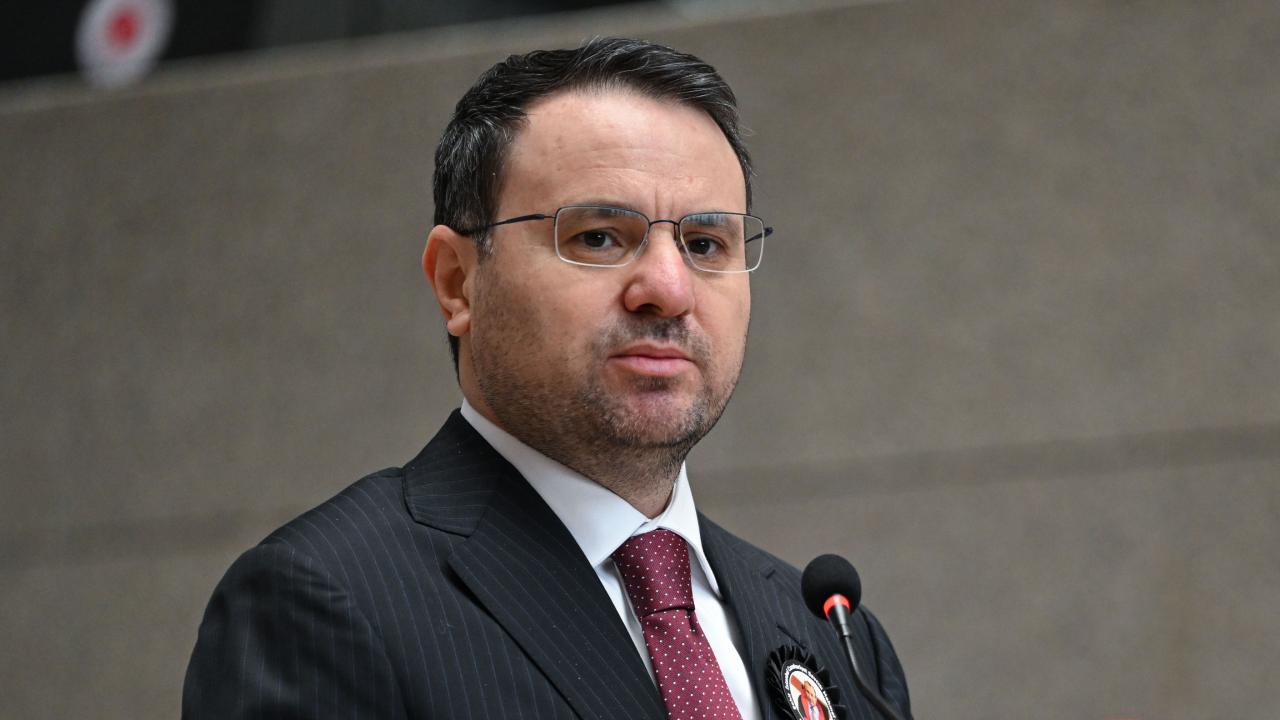 Adalet Bakanı Gürlek, Behçet Oktay'ın Ailesiyle Görüştü