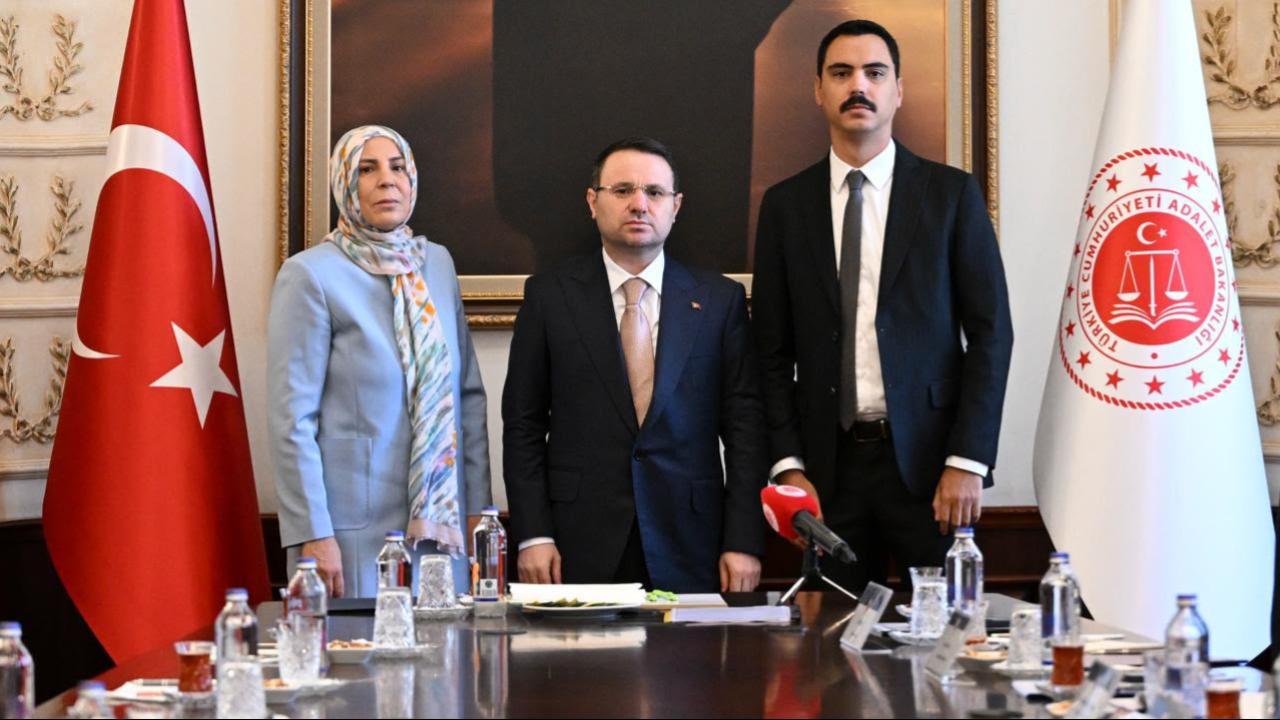 Adalet Bakanı Gürlek'ten Muhsin Yazıcıoğlu Açıklaması: 'Çözmek Boynumuzun Borcu'