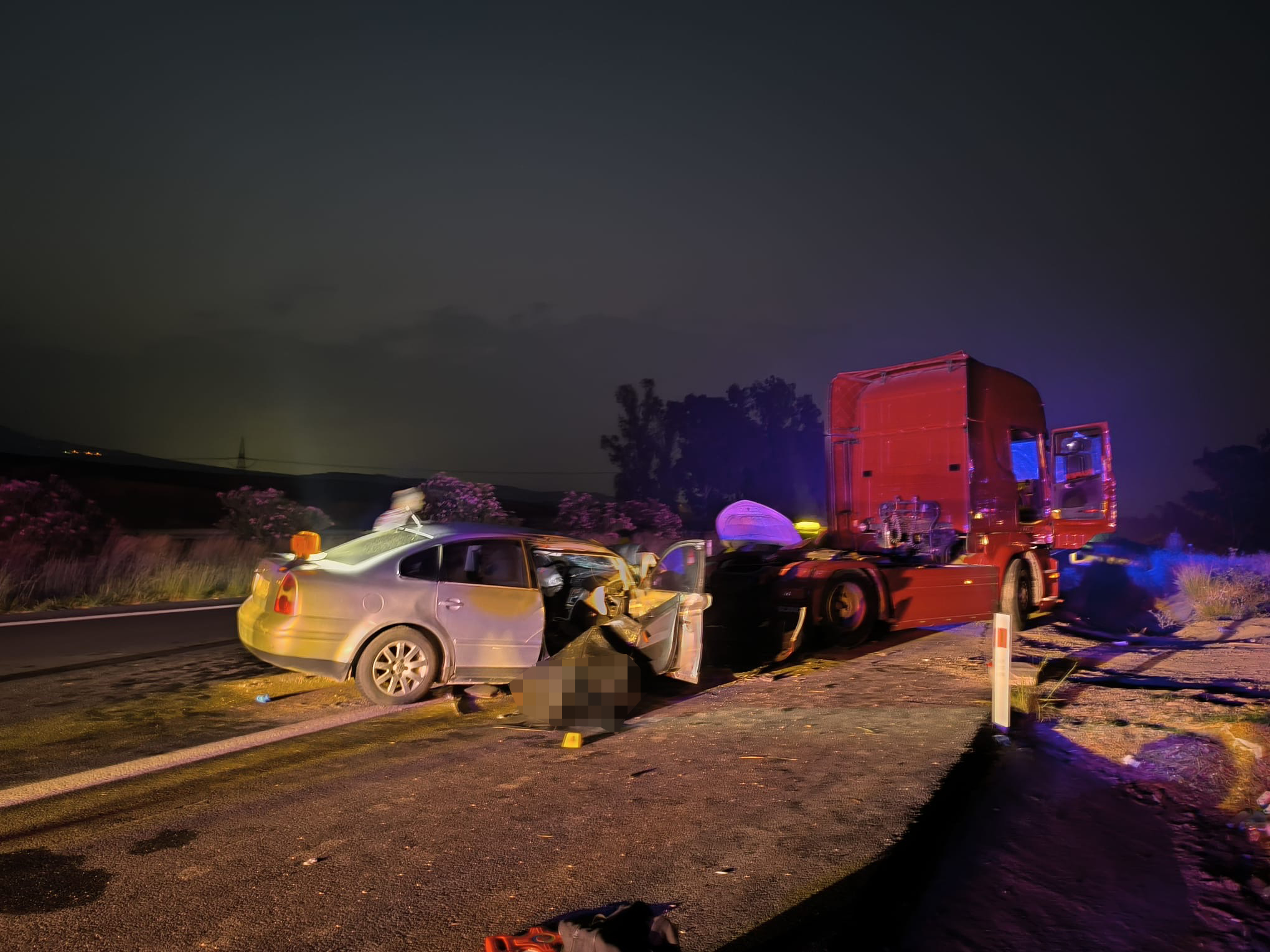 Adana'da Trafik Kazası: Emniyet Şeridinde Feci Son