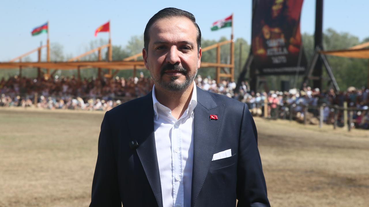 AK Parti'den Macaristan ile Tarihi Bağlara Vurgu