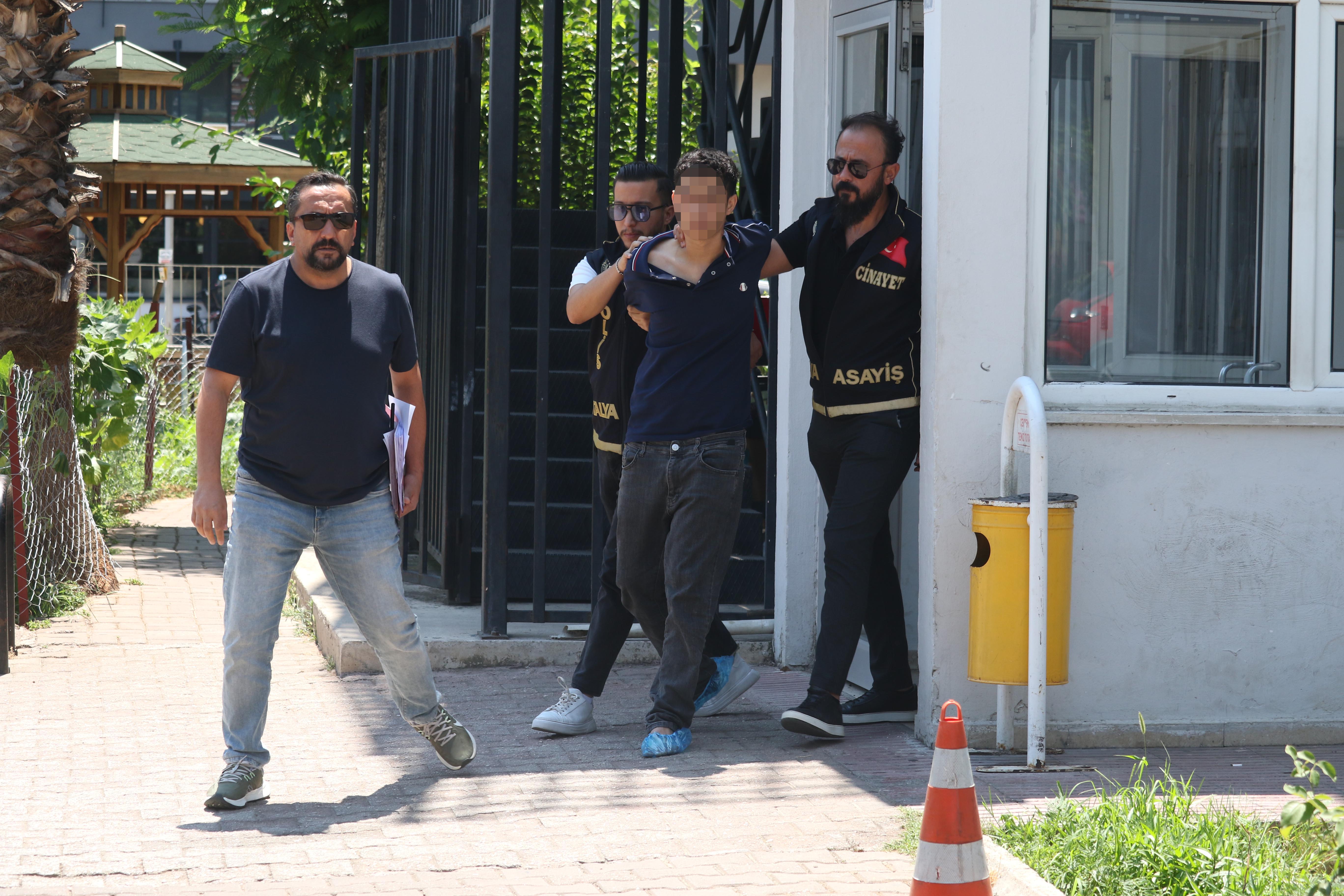 Antalya'da Korkunç Olay: Ablalarına Saldıran Şahsın İfadesi Şoke Etti
