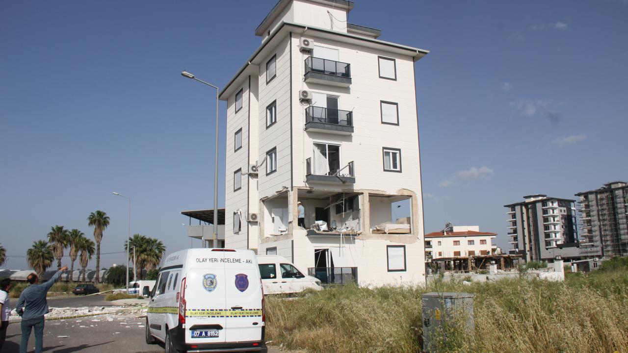 Antalya'da Korkunç Patlama! Mutfak Tüpü Faciası mı?