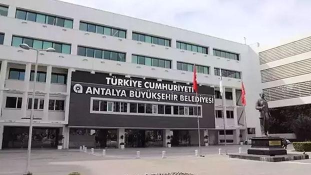 Antalya'da Şok Eden Gelişme! Belediyeye Yolsuzluk Operasyonu: İşte Tutuklananların Listesi