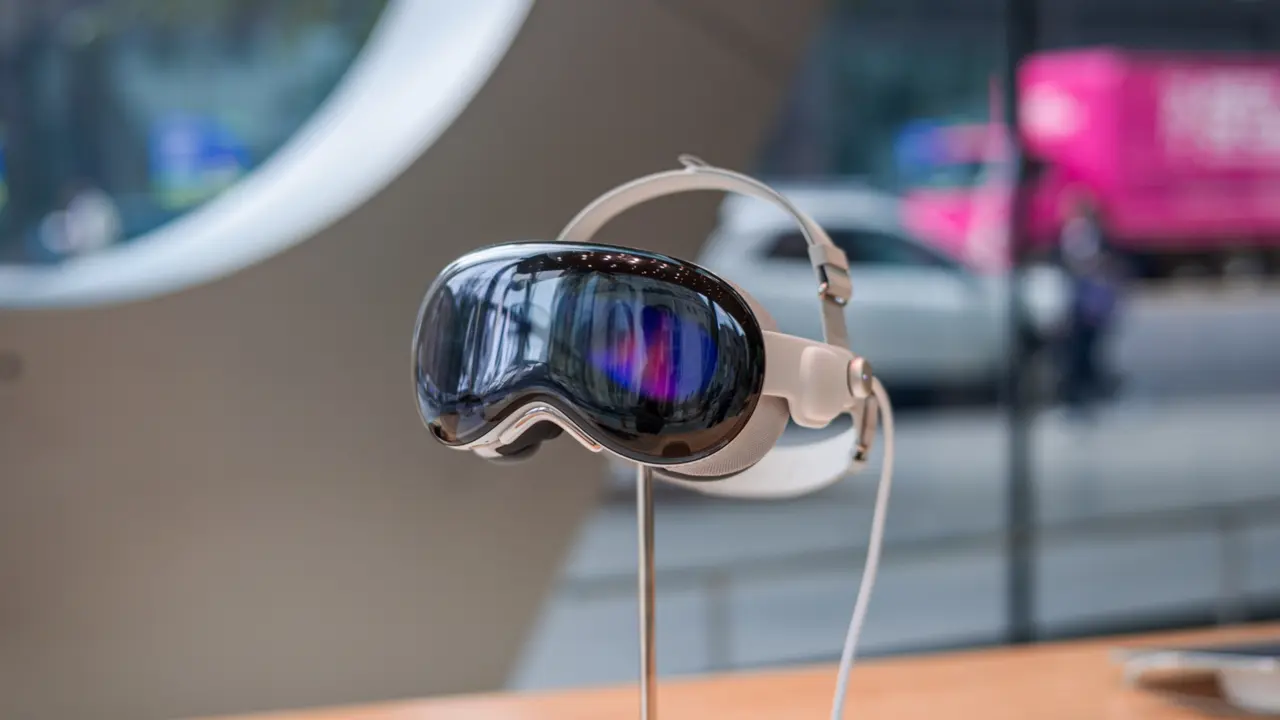 Apple Vision Pro'nun Gizli Dramı: Gerçek Potansiyeli Neden Ortaya Çıkmıyor?
