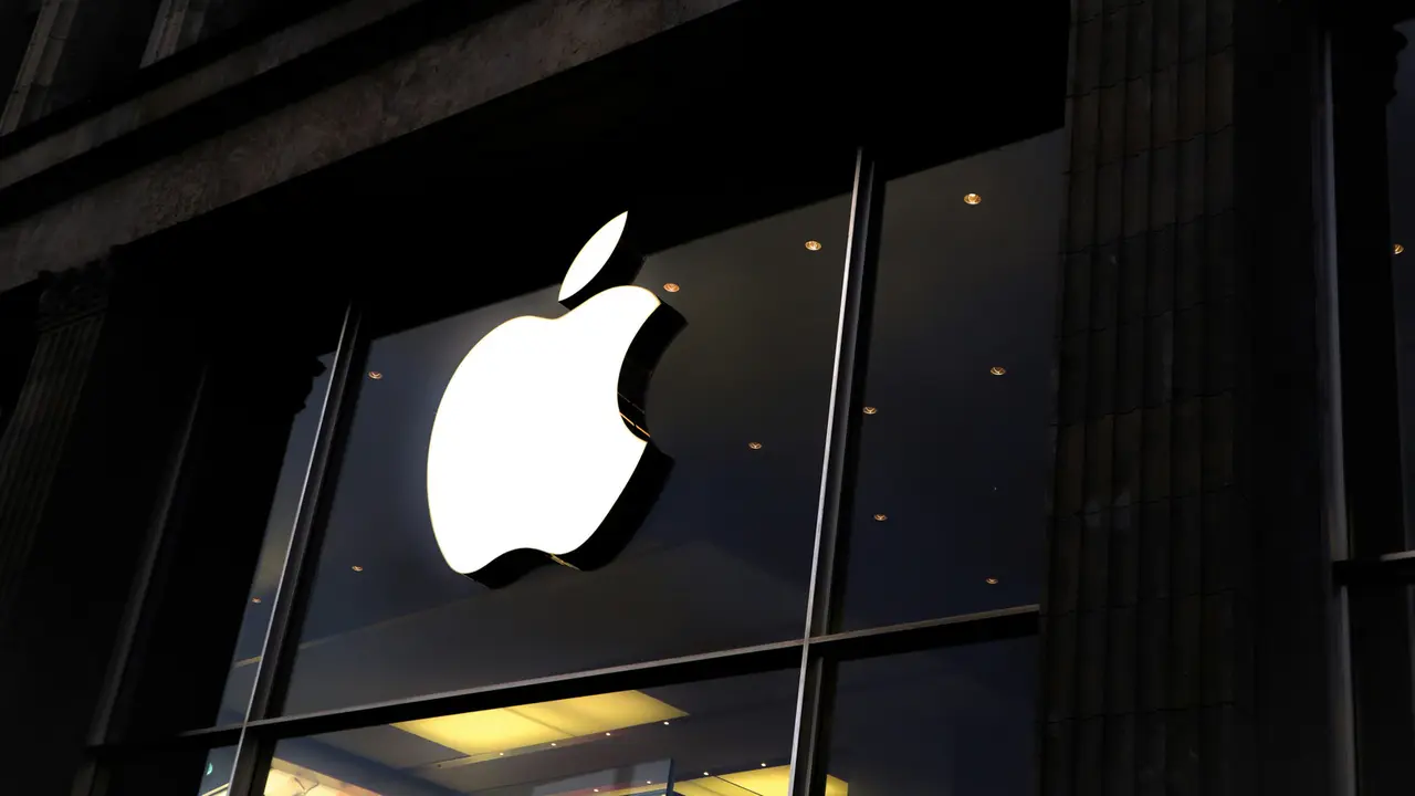 Apple, Yapay Zeka Çipi Üretiminde Stratejik Satın Almalara Hazırlanıyor
