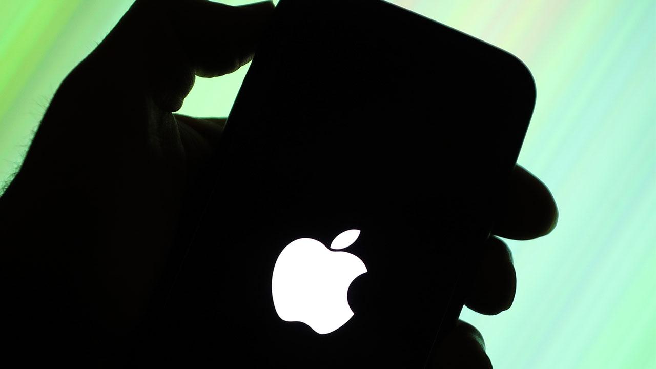 Apple Yeniden Dünyanın En Değerli Şirketi Unvanını Aldı