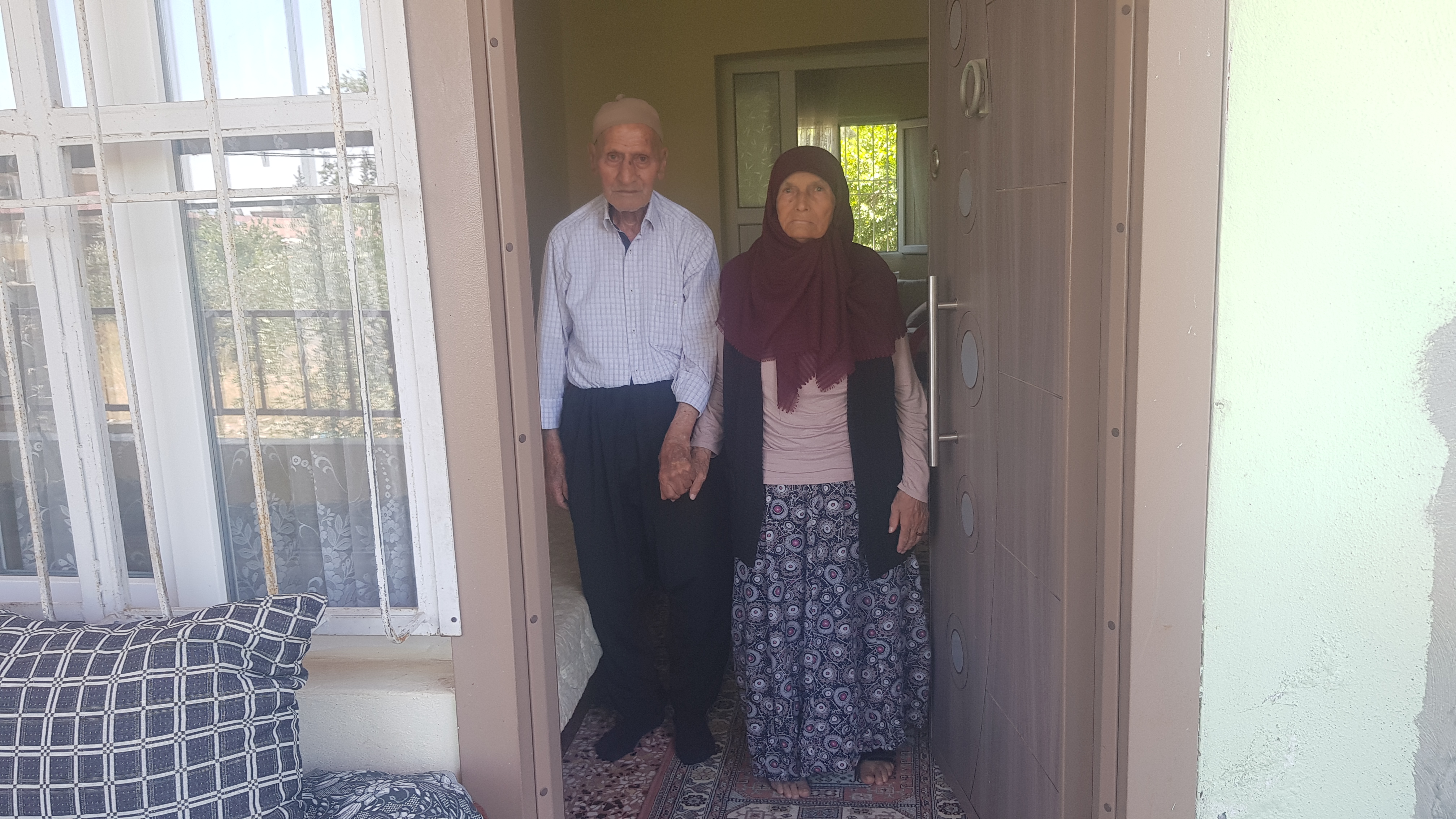 Asırlık Çiftin Uzun Ömür Sırrı: Doğal Beslenme ve Düzenli Alışkanlıklar