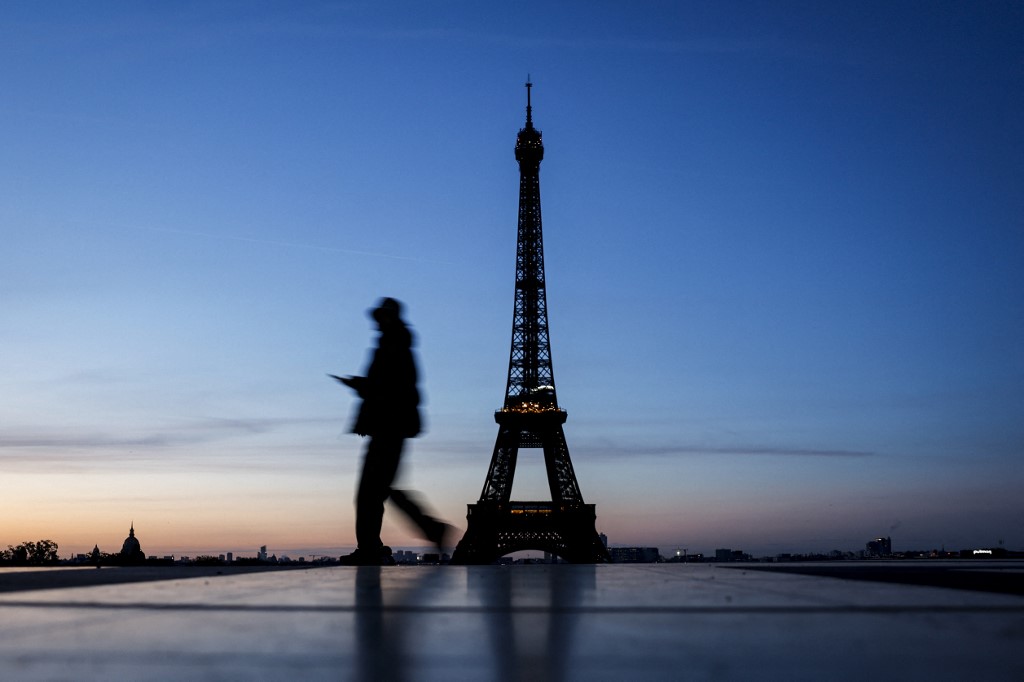 Avrupa Alarm Veriyor! AB Nüfusu Tarihi Düşüşe Geçiyor!