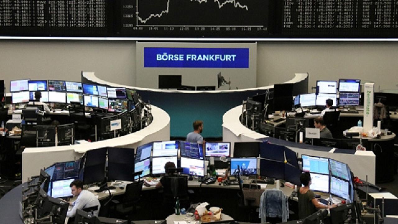 Avrupa Borsalarında Alarm Zilleri! Trump'ın Açıklamaları Piyasaları Sarsıyor