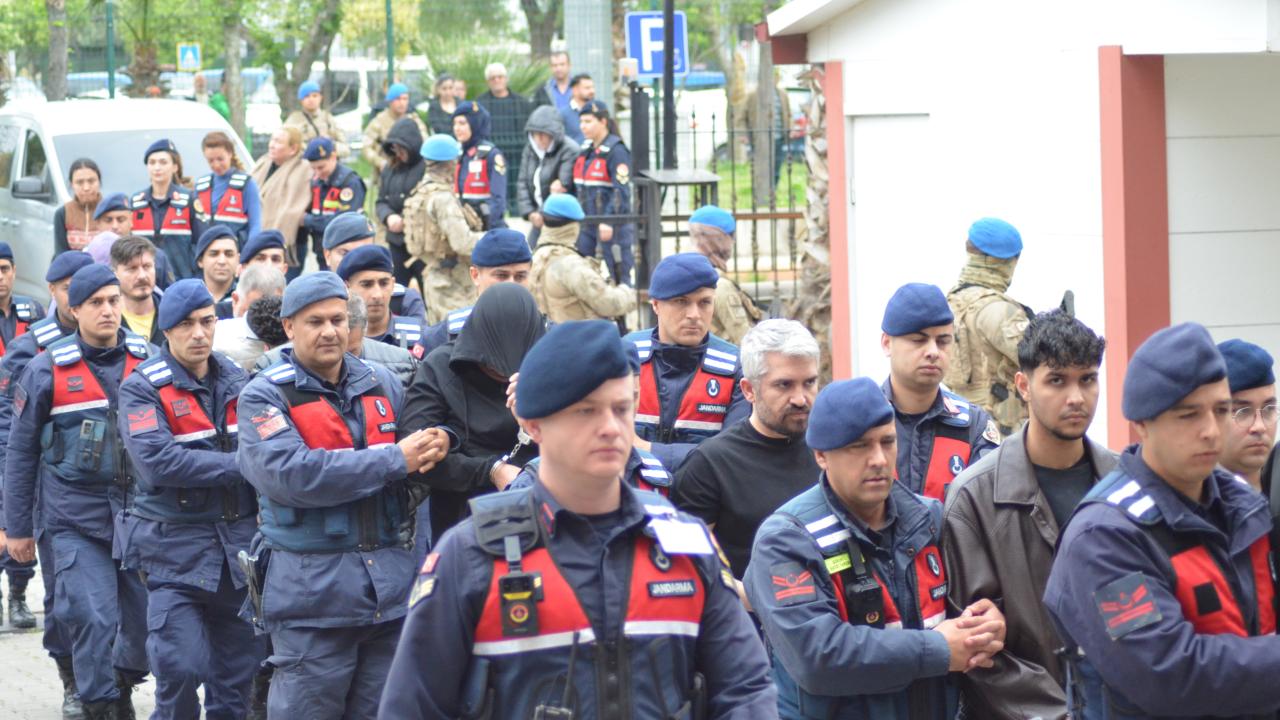 Aydın'da Milyonluk Vurgun! 10 İlde Dev Operasyon: Dolandırıcılar Nasıl Yakalandı?