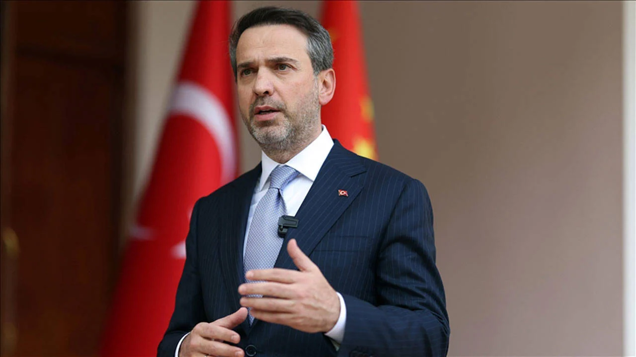 Bakan Bayraktar Duyurdu: Sakarya Gaz Sahası'nda Hedef 8 Milyon Hane