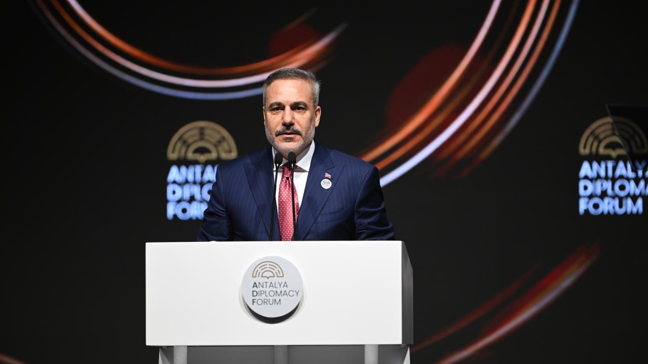 Bakan Fidan'dan Antalya'da Kritik Zirve Çağrısı! Dünya Liderleri Geleceği Konuşacak!