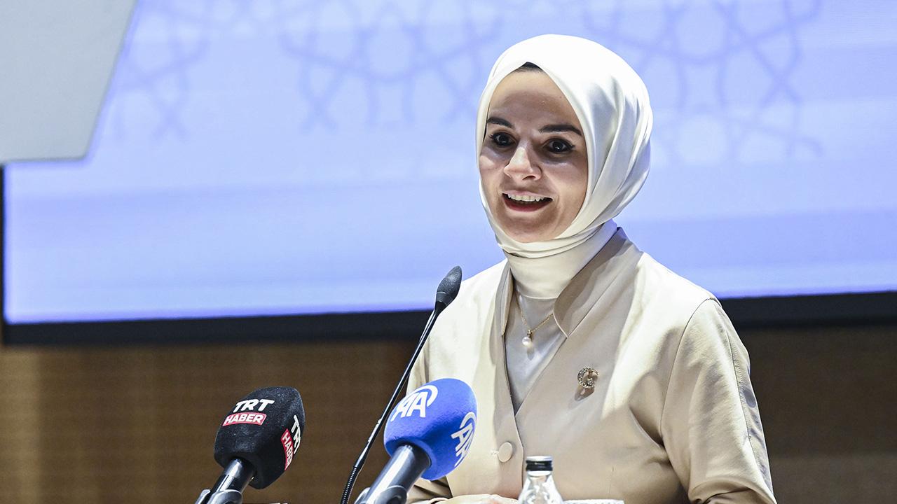 Bakan Göktaş'tan Aile Yapısını Güçlendirme Mesajı