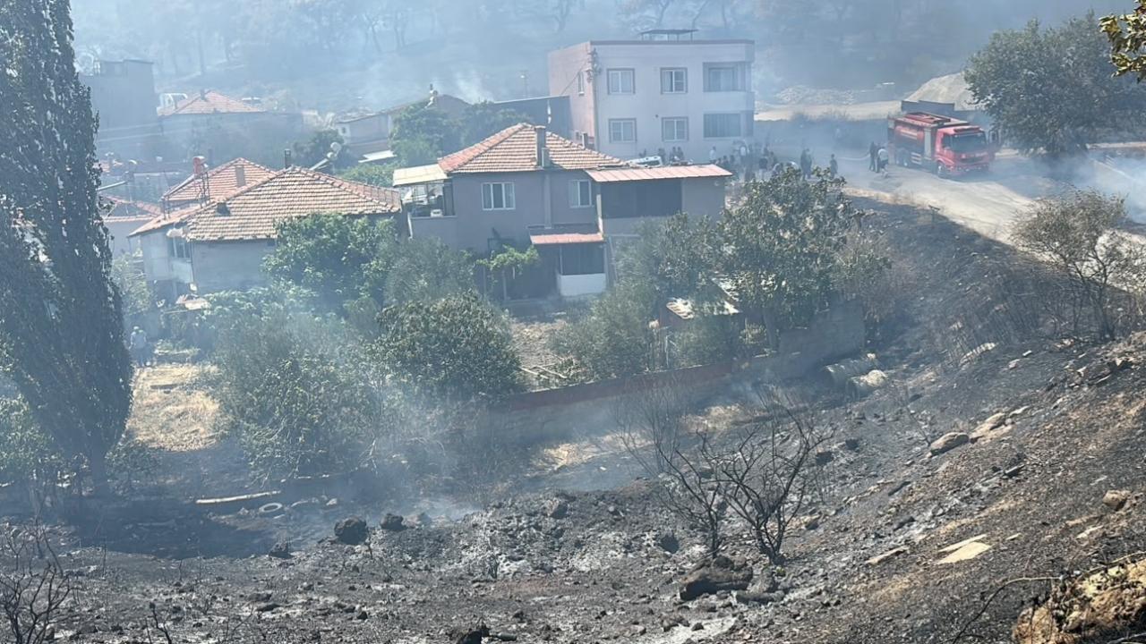 Balıkesir ve Bilecik'te Yangınla Mücadele Sürüyor