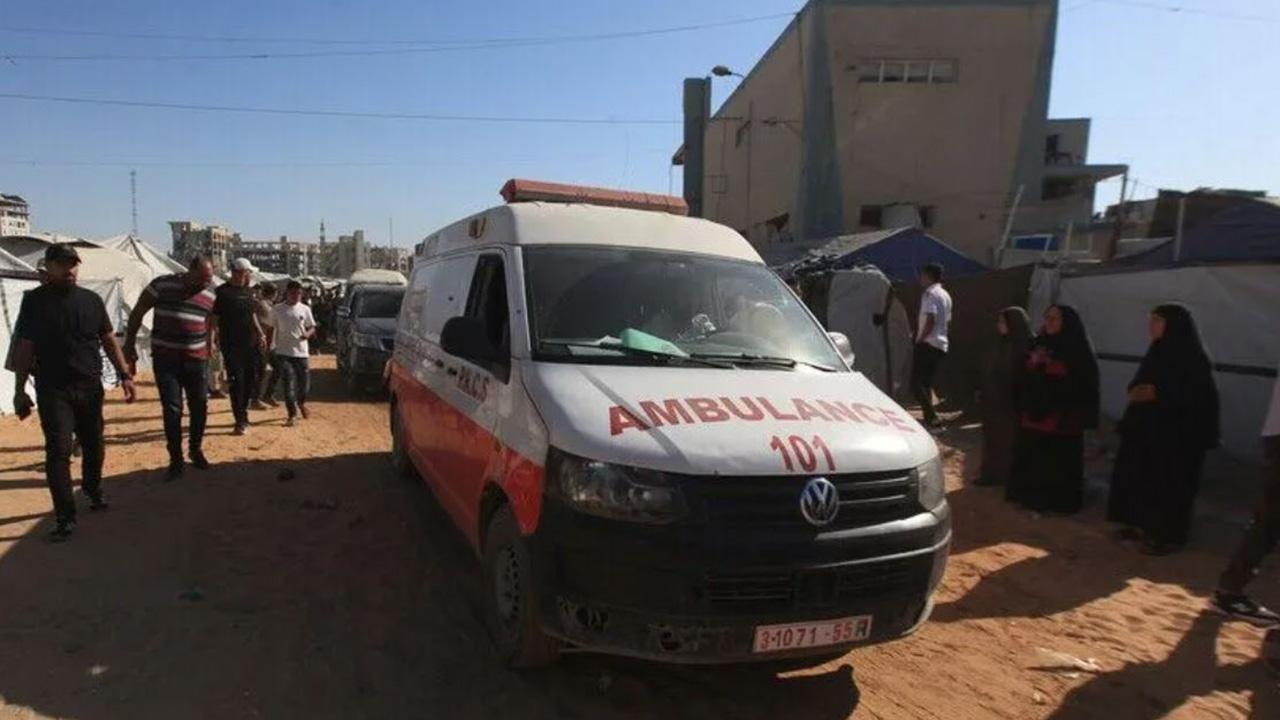 Batı Şeria'da Trajik Kayıp: İsrail Kontrol Noktasında Bekletilen Ambulans