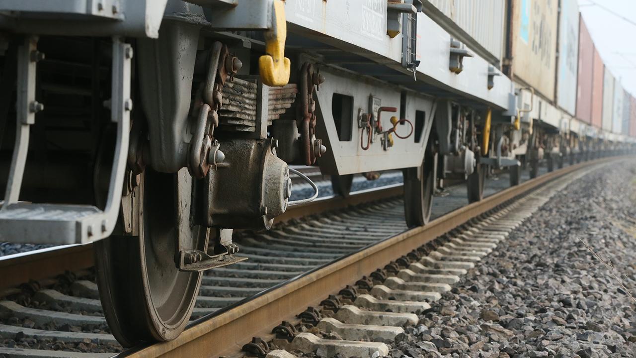 Belçika'da Aşırı Sıcaklar Ulaşımı Vurdu: Tren Seferlerine İptal