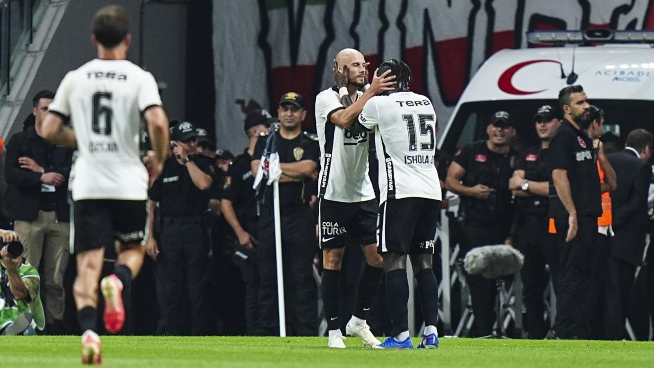Beşiktaş Avrupa Ligi Playoff Turunda: Hradec Kralove Engelini Tek Golle Geçti