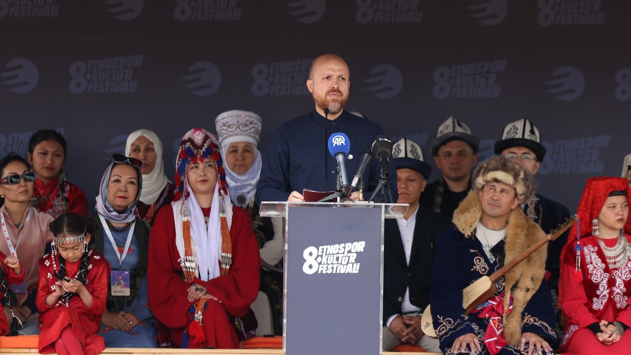 Bilal Erdoğan'dan Dünyaya Barış Çağrısı: 'Festivalimiz Tüm Renkleri Birleştiriyor!'