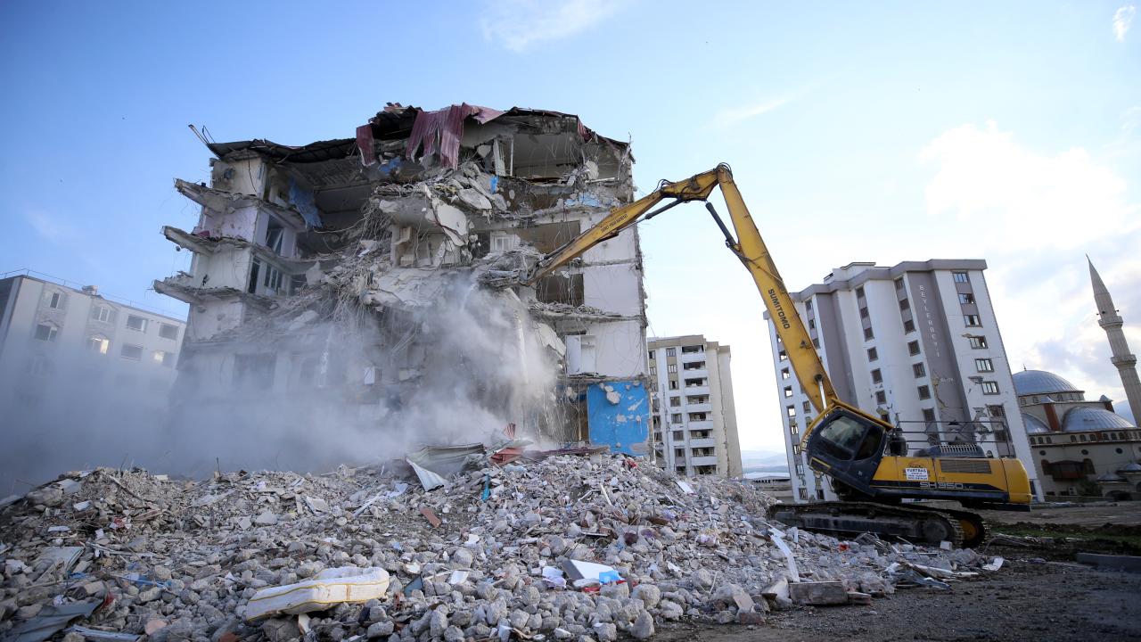 Bina Yıkımlarında Yeni Dönem: Resmi Gazete'de Yayımlandı