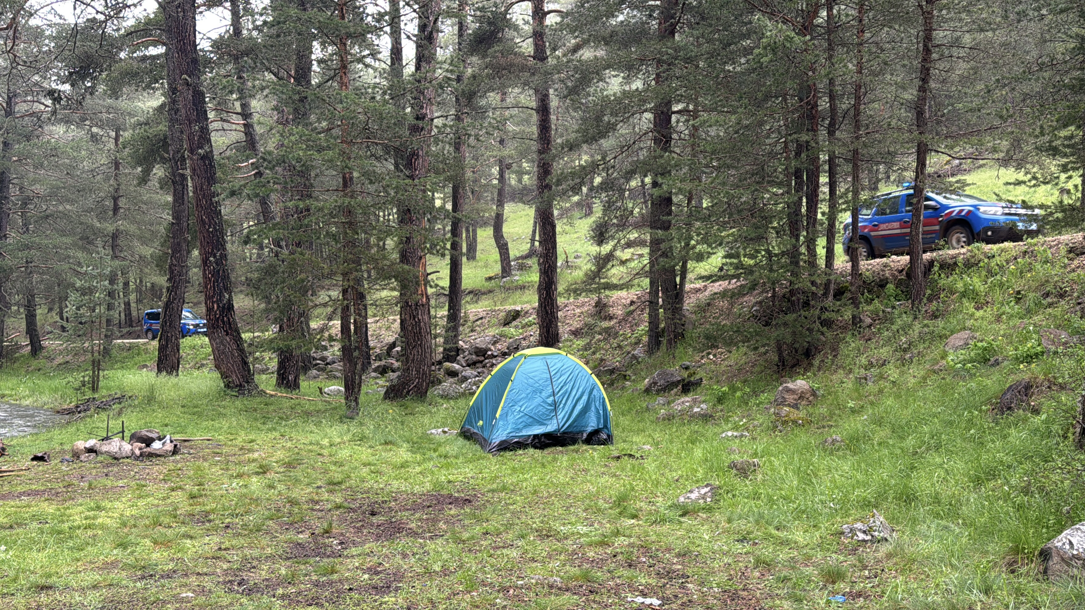 Bolu'da Kabus Anları! Yıldırım Kamp Alanını Vurdu: Aile Yaralandı