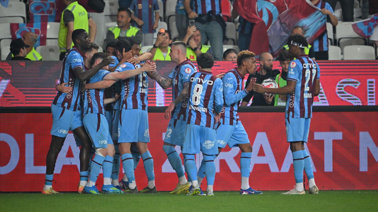 Bordo Mavi Zafer! Trabzonspor Kupayı Kaptı! Konya'yı Devirdi, Tarih Yazdı!
