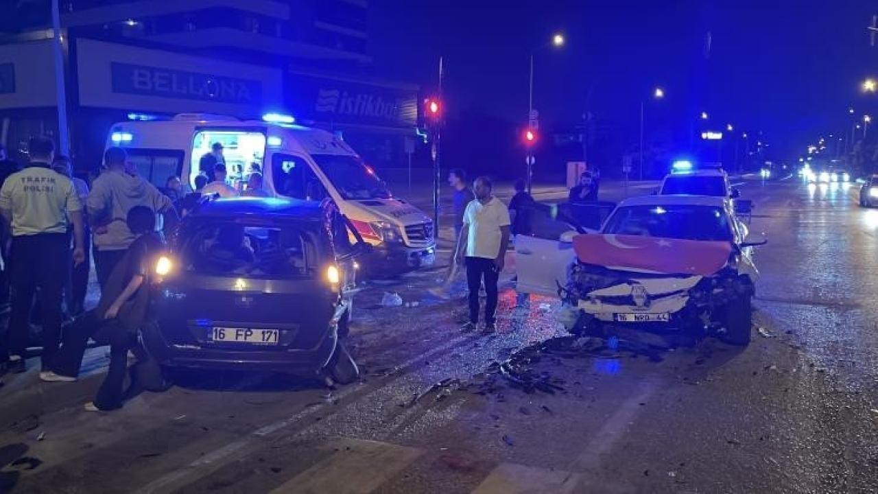 Bursa'da Trafik Kazası: 7 Kişi Yaralandı