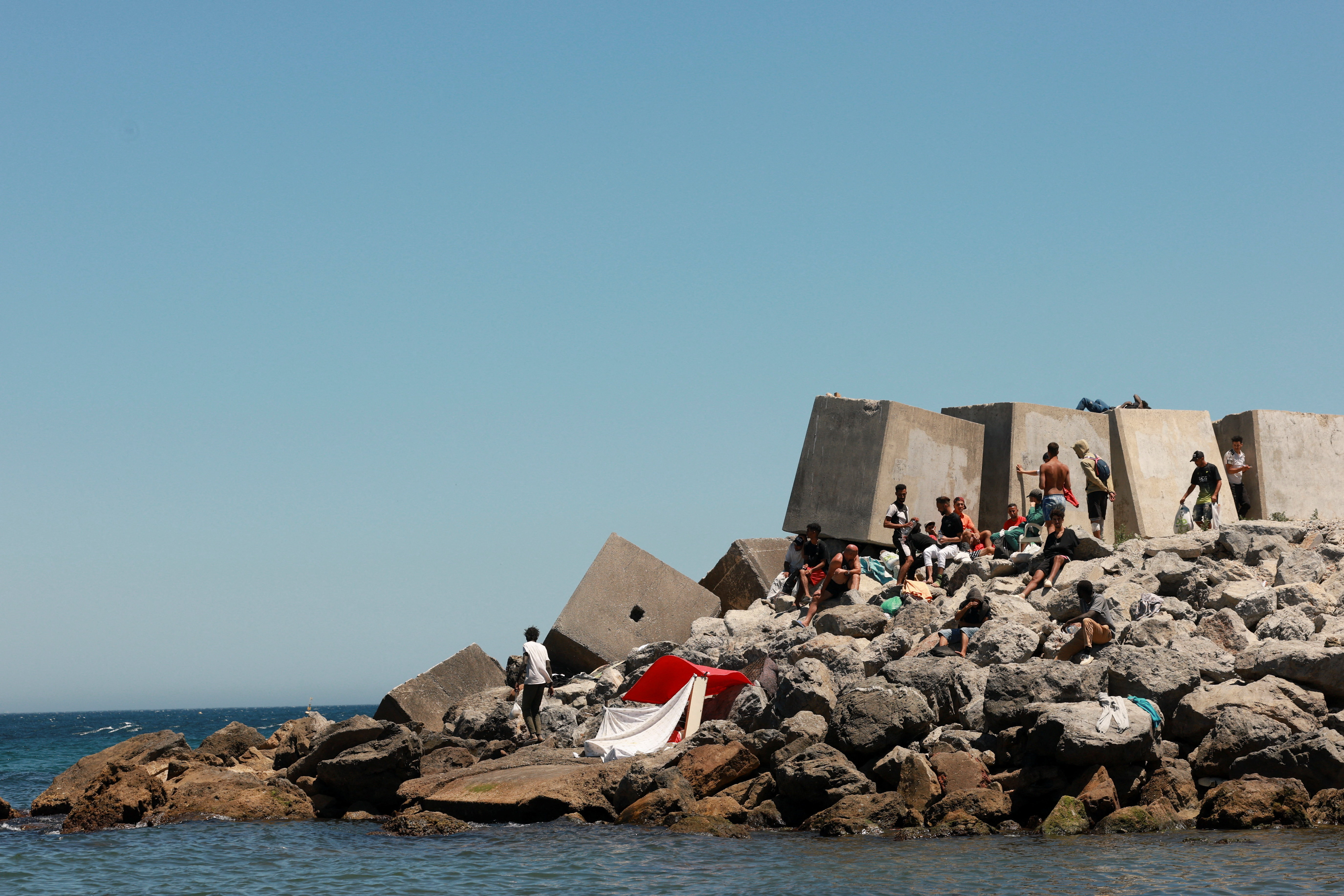 Ceuta Sınırında 15 Ağustos Alarmı: Güvenlik Önlemleri Üst Seviyede