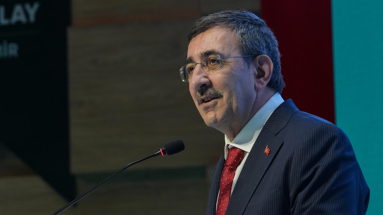 Cevdet Yılmaz'dan Müjde: Türkiye, Sosyal Devlette Çıtayı Arşa Çıkarıyor!