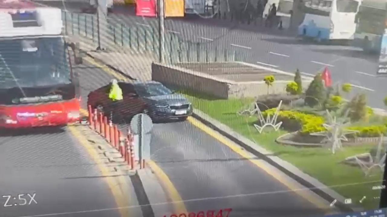 CHP'li Otobüs Şoförü Kabusu Yaşattı! Polise Saldırdı, Cezayı Kaptı!