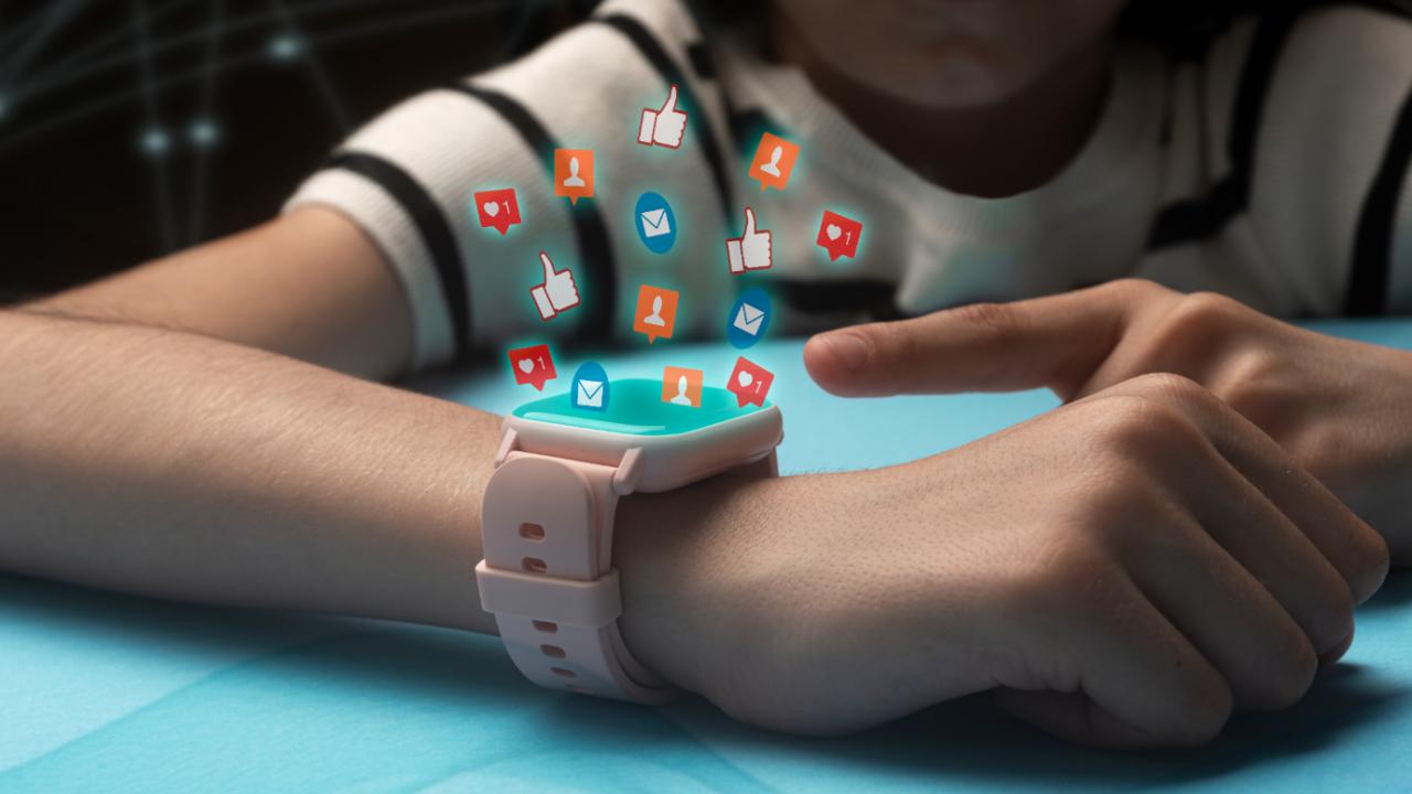 Çocuklarımızın Geleceği Tehlikede mi? İngiltere Başbakanı'ndan Sosyal Medyaya Şok Baskın!