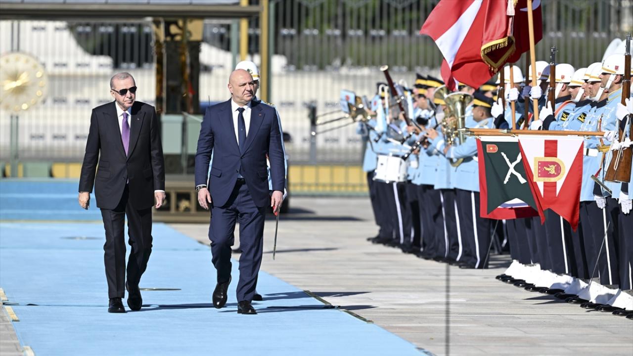 Cumhurbaşkanı Erdoğan, Lübnan Cumhurbaşkanı Avn'ı Resmi Törenle Karşıladı