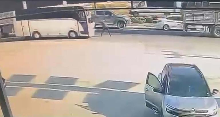 Denizli'de Trafik Kazası: Servis Şoförü Hayatını Kaybetti