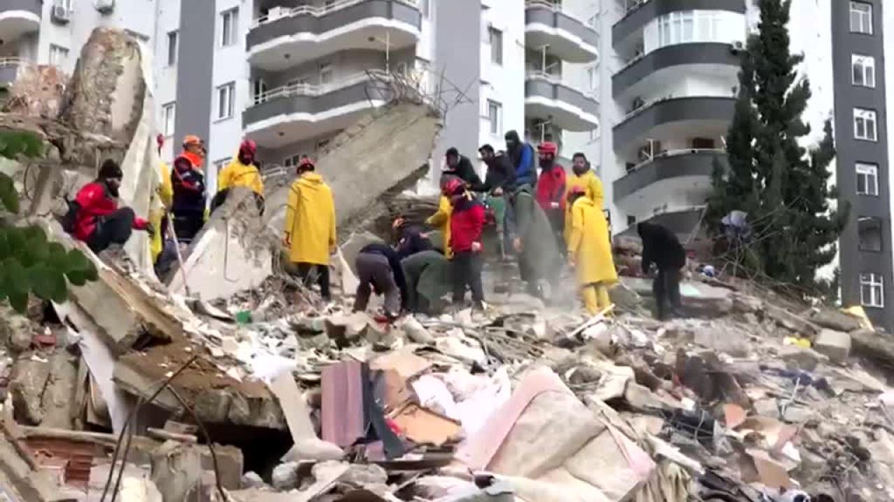 Depremzedelerin Feryadı Dinildi mi? O Müteahhit Tayland'da Yakalandı!