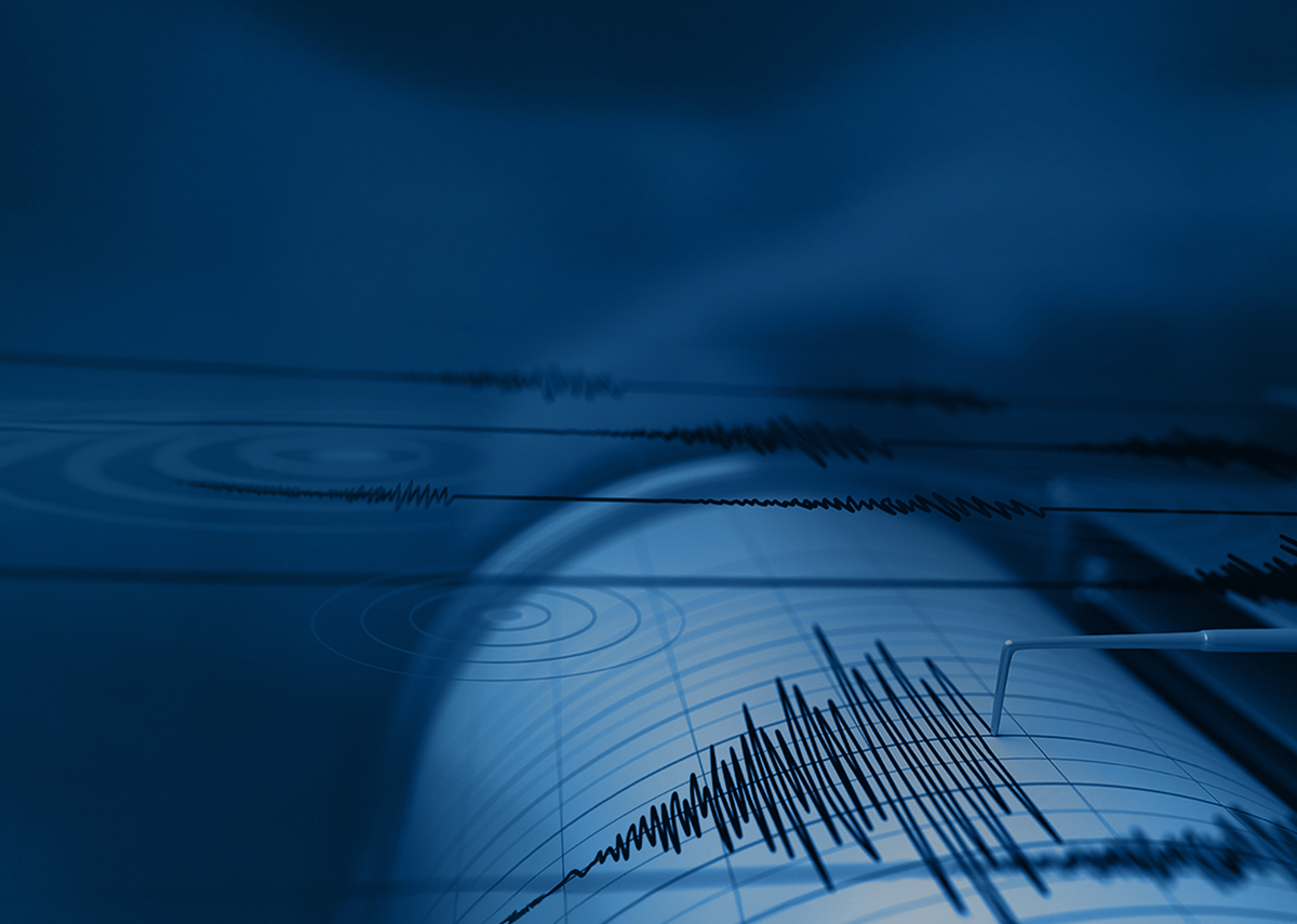 Dev Dalgalar Geliyor! Japonya'da 3 Metrelik Tsunami Alarmı!