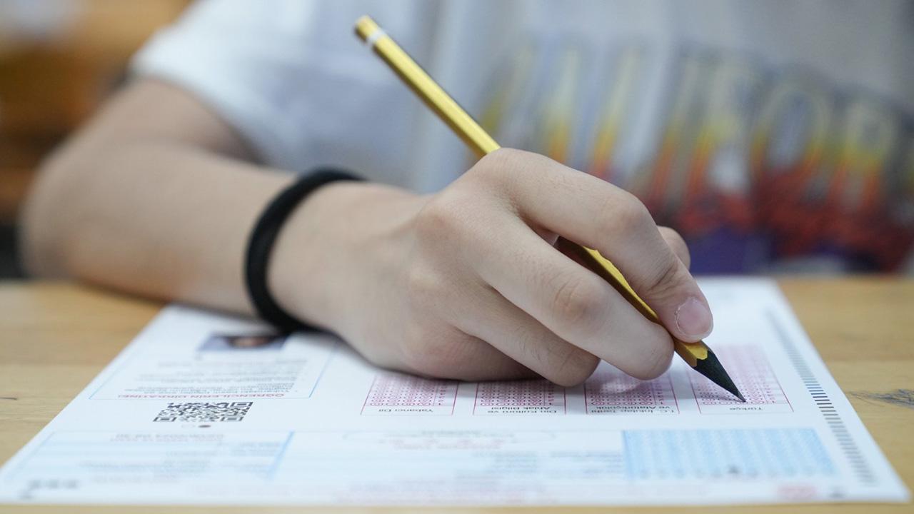 Dikkat! LGS Başvuruları İçin Son Uyarı: Yarın Fırsatı Kaçırmayın!