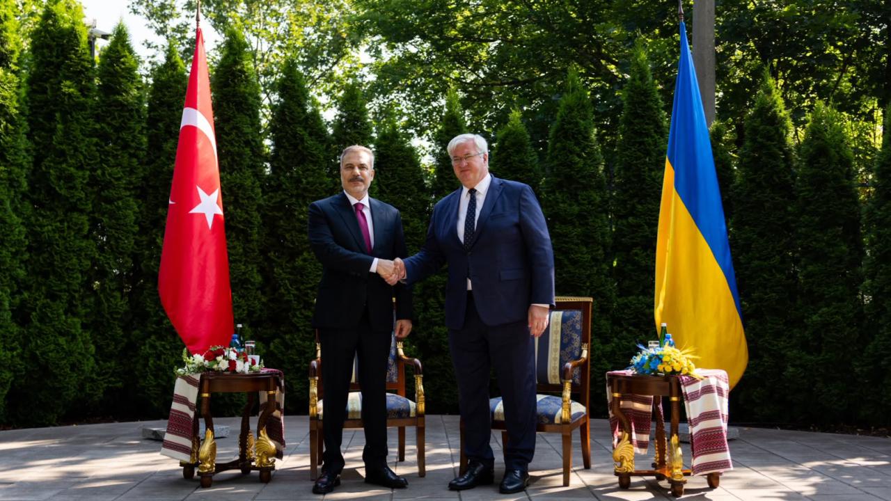 Dışişleri Bakanı Fidan ve Ukraynalı Mevkidaşı Sibiha Arasında Kritik Görüşme