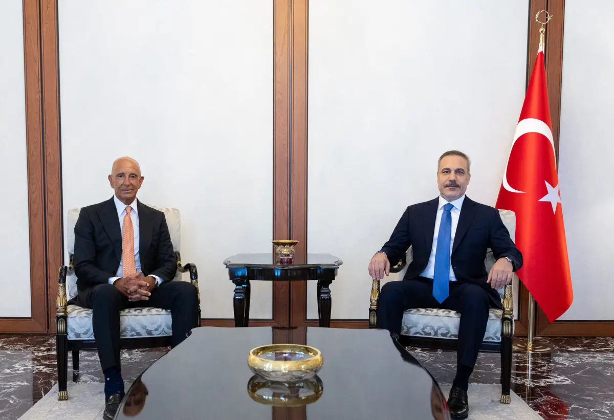 Dışişleri Bakanı Hakan Fidan, ABD Büyükelçisi Barrack ile Bir Araya Geldi