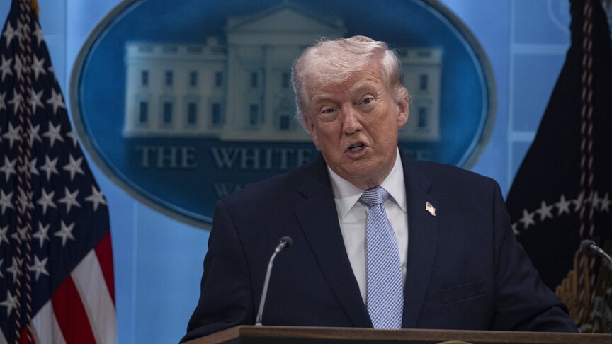 Donald Trump'tan Hürmüz Boğazı Açıklaması: Kontrol ABD'de