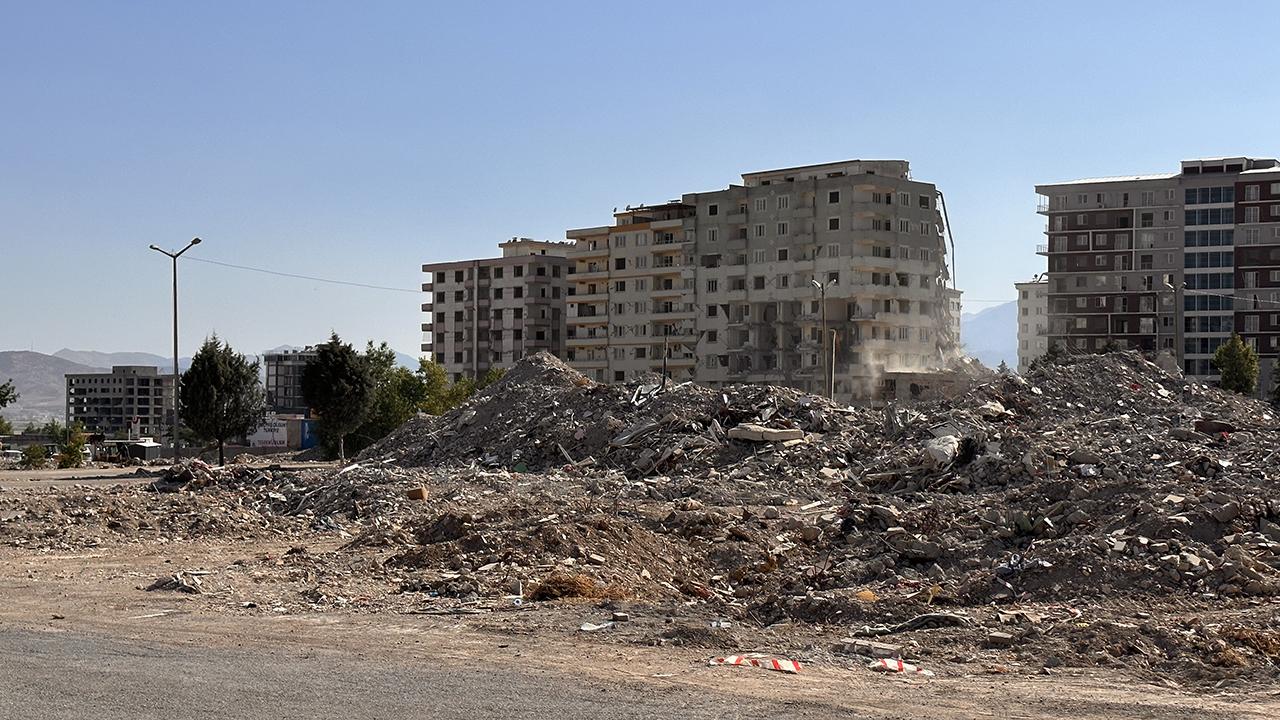 Ebrar Sitesi G Blok Davasında Karar: Müteahhit ve Görevlilere Hapis Cezası