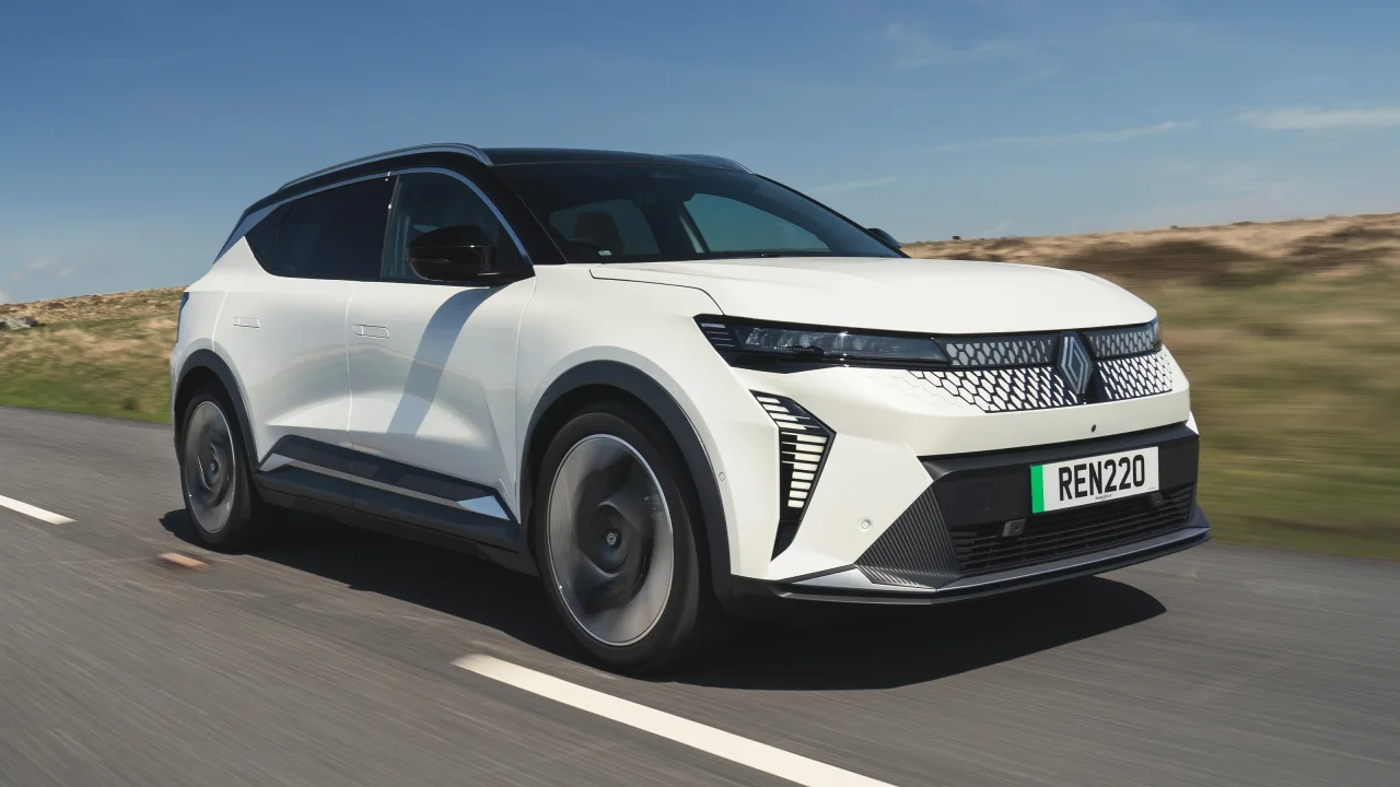 Elektrikli Araç Devrimi Başladı! Renault'nun Yeni Gözdesi Türkiye Yollarında! Fiyatı Dudak Uçuklatıyor!