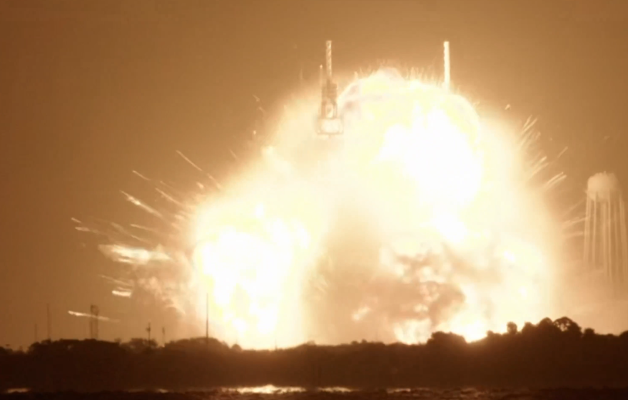 Elon Musk Titredi! Jeff Bezos'un Roketi Havada Alev Topuna Döndü! NASA'nın Ay Macerası Tehlikede mi?