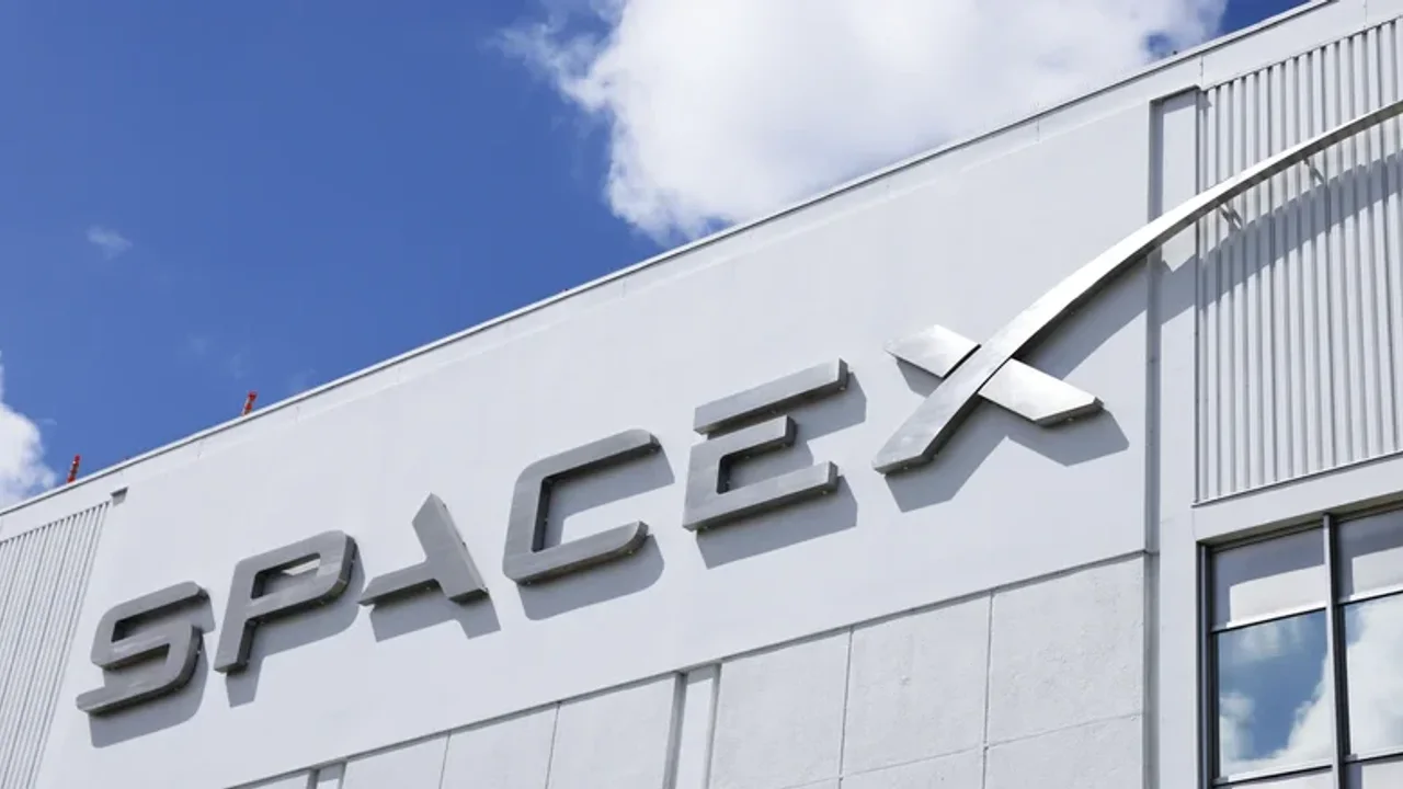 Elon Musk Uzaya Açılıyor! SpaceX Borsaya Girmeye Hazırlanıyor! İşte Kritik Tarihler!