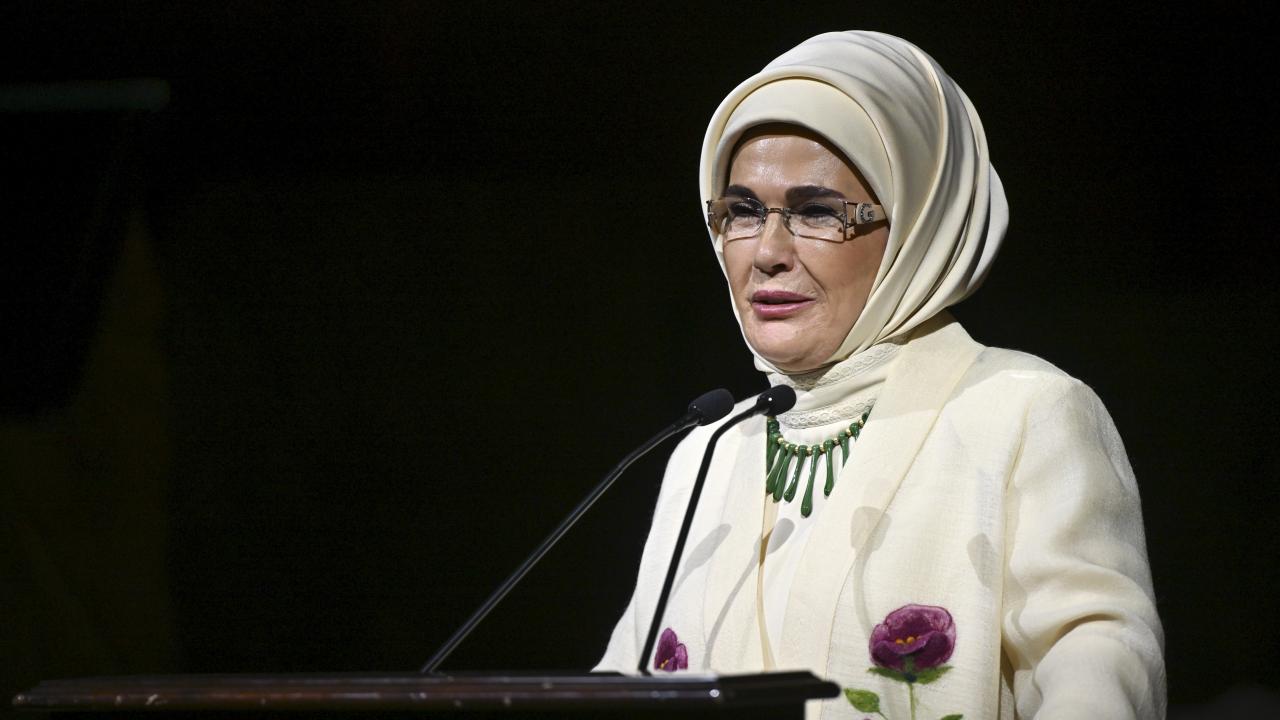 Emine Erdoğan, NATO Zirvesi Kapsamında Lider Eşlerini Ağırlayacak