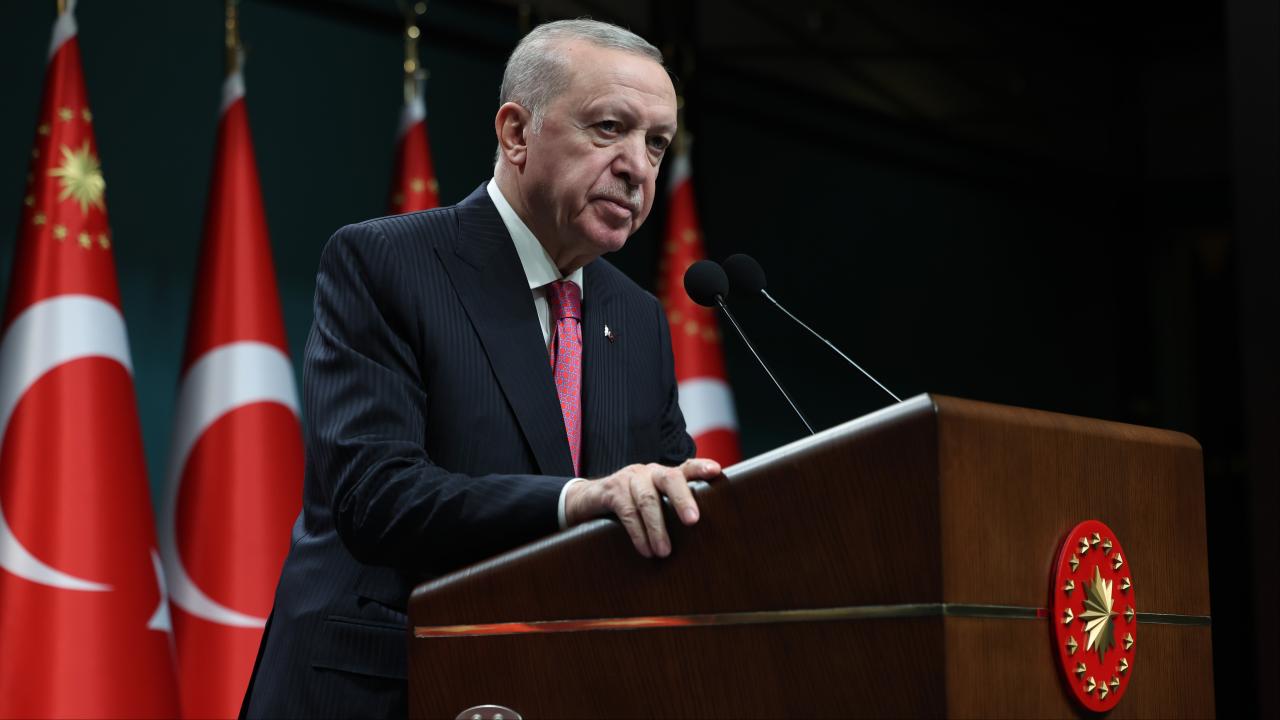 Erdoğan'dan Eczacılara Müjde! Bilimsel Eczacılık Günü'nde Tarihi Kutlama!