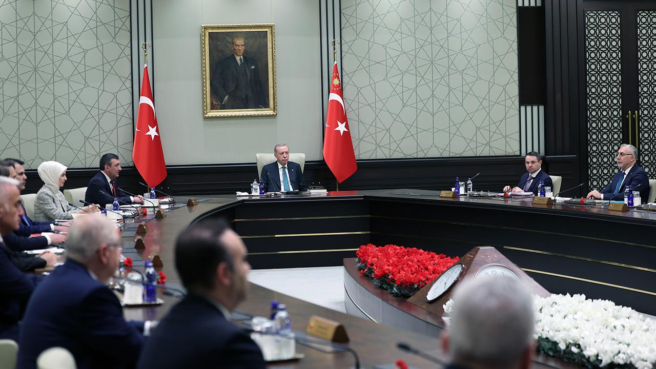 Erdoğan'dan Kritik Kabine Toplantısı! Masadaki Bomba Gündem Maddeleri Neler?