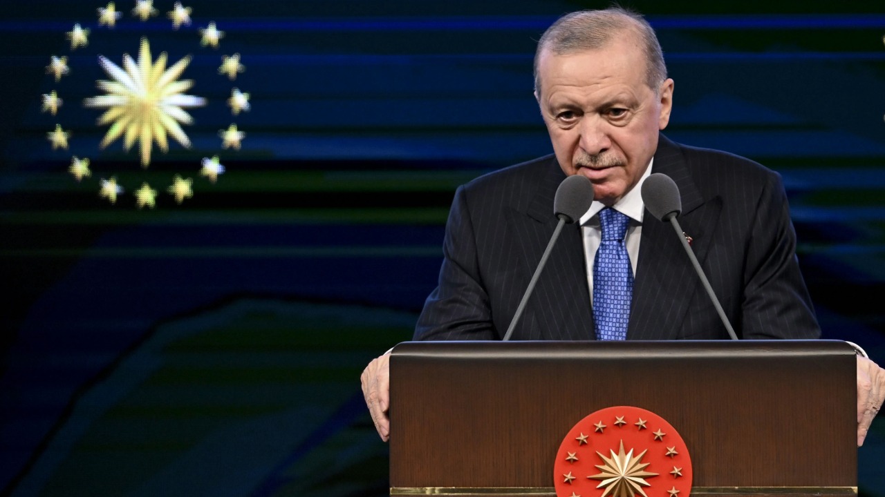 Erdoğan'dan Savunma Sanayii Zaferi: 'Göz Dikenin Bileğini Bükeriz!'