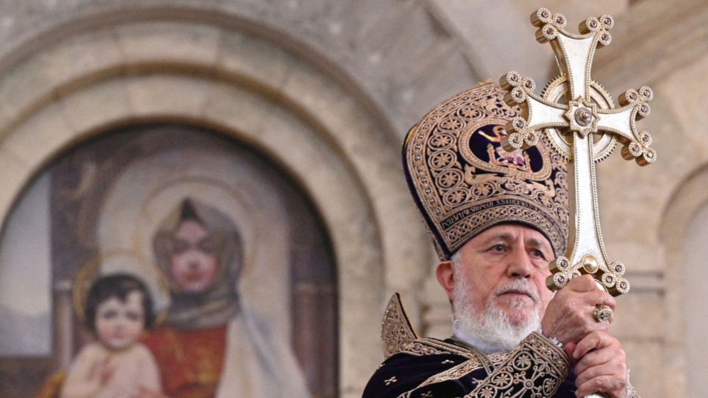 Ermenistan'da Kilise ve Hükümet Arasındaki Yasal Mücadele Mahkemeye Taşındı